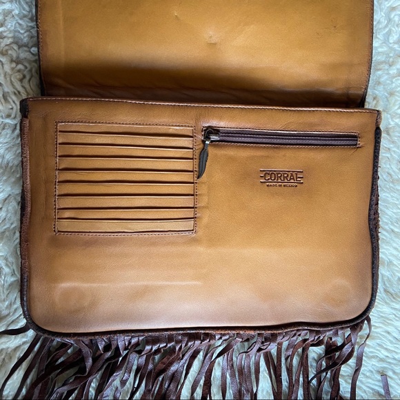 Corral Fringe Purse - Picture 3 of 7